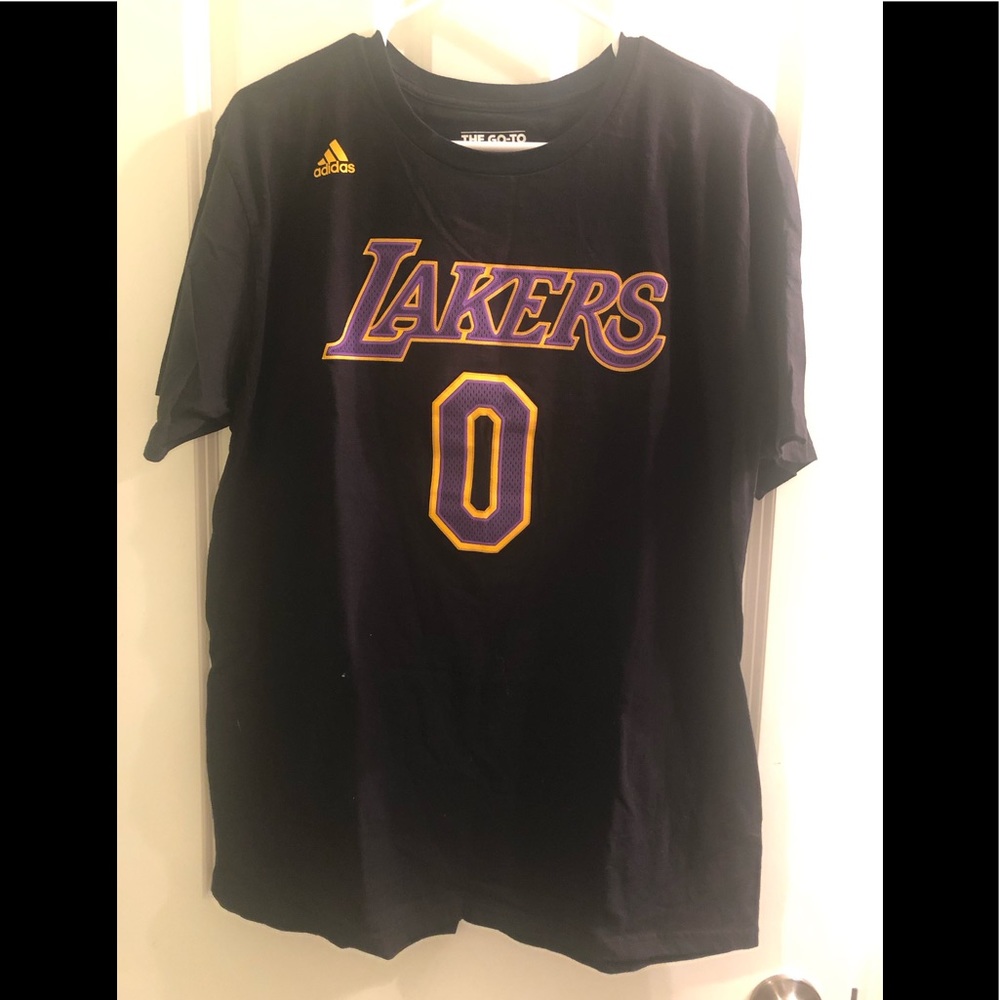 3/$15 ✨ Adidas Mens laker T-shirt